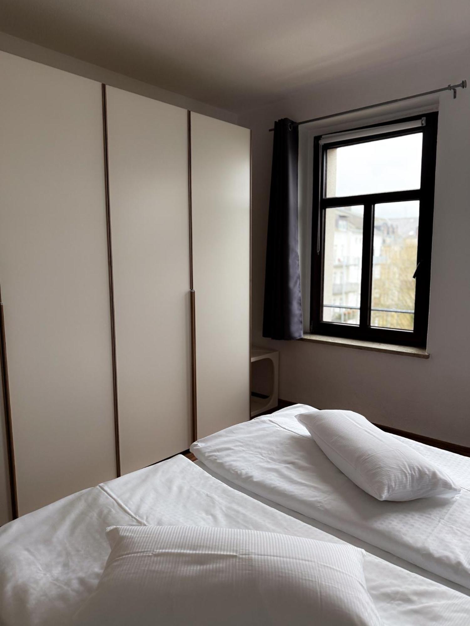 Alexxanders Apartments & Studios Chemnitz Zimmer foto