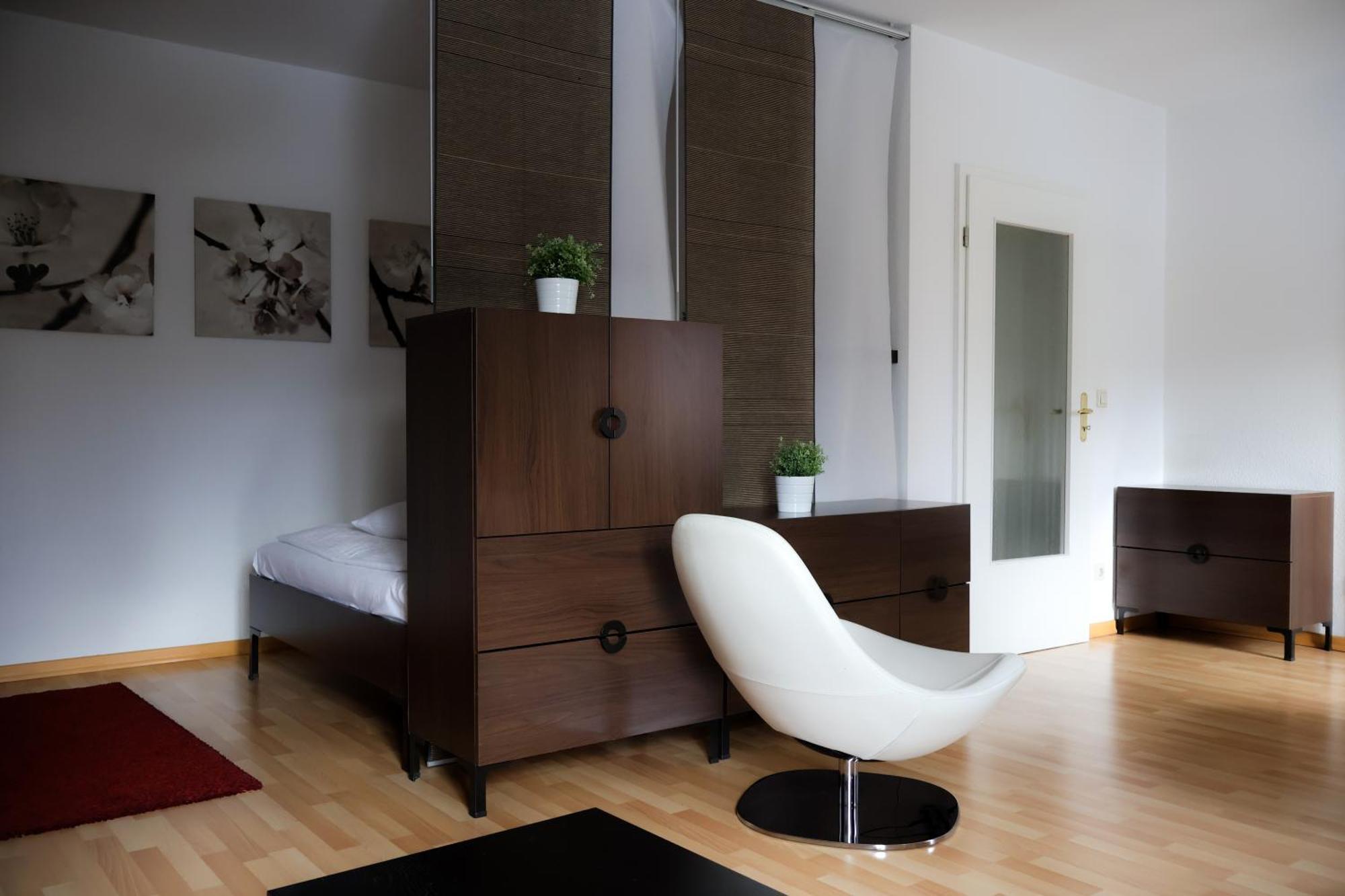 Alexxanders Apartments & Studios Chemnitz Zimmer foto